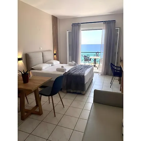 Sunset Premium 13 Lefkáda